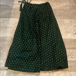 emerald green Indian Lehenga adjustable skirt with gold detail